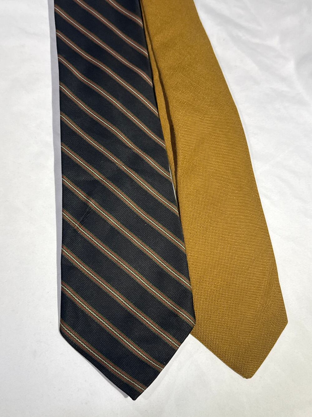 Prince Consort Golden Clasp Mens Ties Lot 2 Wide 1970s Polyester Vintage